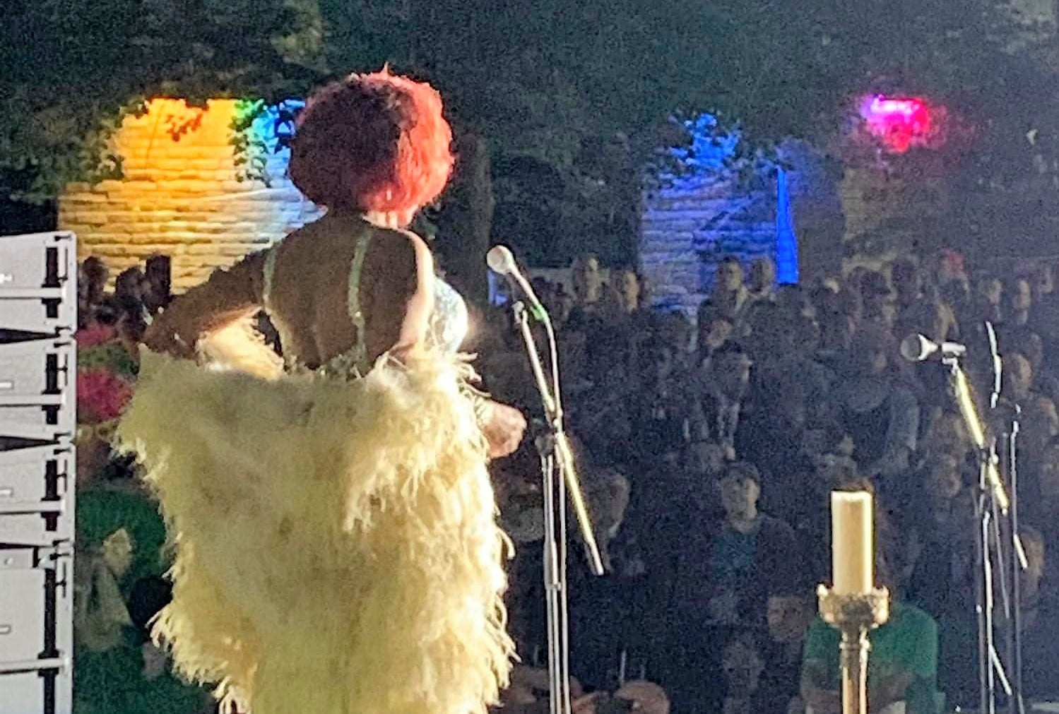 A Drag Queen Sings ‘Undetectable’ at an AIDS Vigil and Melts the Internet